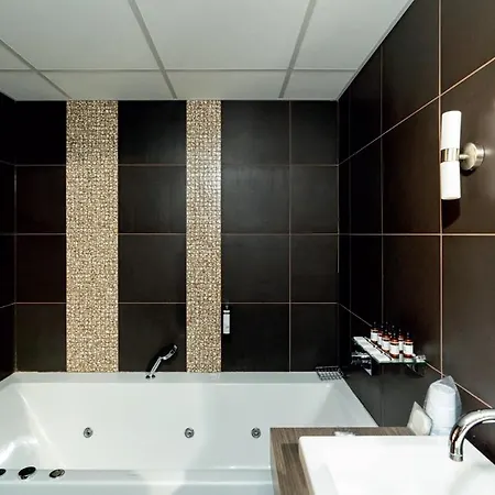 Hotel Fac & Spera -hotel & 4*