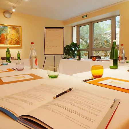 Hotel Fac & Spera -hotel & Tain-lʼHermitage