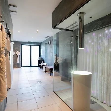 Fac & Spera -hotel & Hotel 4*