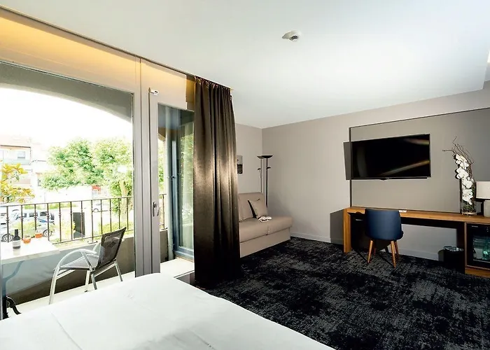 Fac & Spera -hotel & 4*