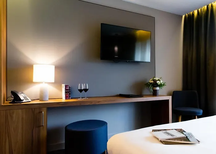 Fac & Spera -hotel & Hotel